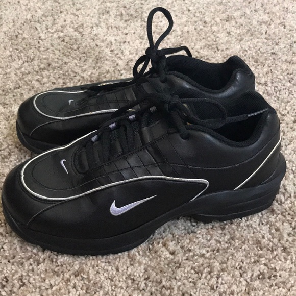 ladies golf shoes size 7